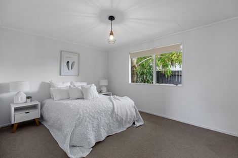 Photo of property in 10c Emerald Place, Papamoa Beach, Papamoa, 3118