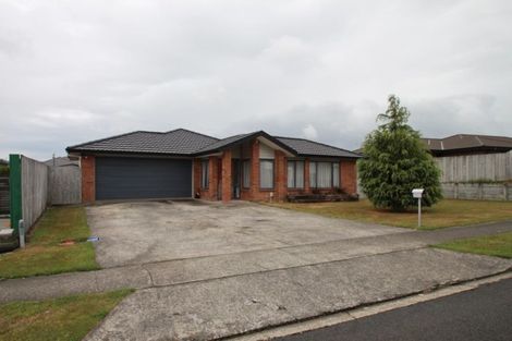 Photo of property in 11 Montague Grove, Stratford, 4332