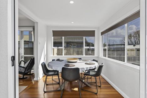 Photo of property in 319 Carrington Street, Vogeltown, New Plymouth, 4310