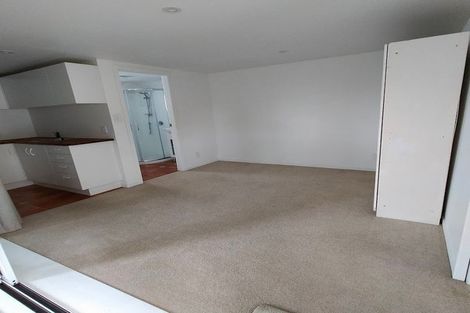 Photo of property in 29 Kingston Heights Road, Kingston, Wellington, 6021