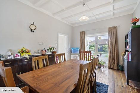 Photo of property in 73 Beach Road, Pahurehure, Papakura, 2113