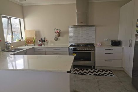 Photo of property in 8 Northbrook Glen, Flagstaff, Hamilton, 3210