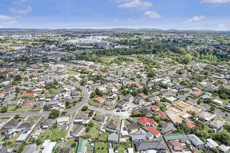 Photo of property in 10 Perry Place, Bader, Hamilton, 3206