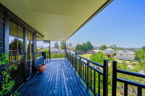 Photo of property in 6 Athenry Road, Bridge Hill, Alexandra, 9320