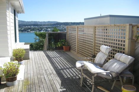 Photo of property in 93 Maupuia Road, Maupuia, Wellington, 6022