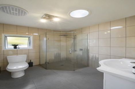 Photo of property in 12 Raewyn Place, Pakuranga, Auckland, 2010