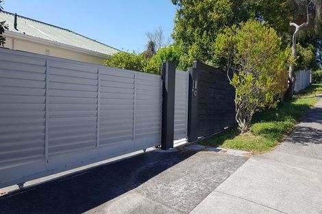Photo of property in 1/38 Kaipatiki Road, Glenfield, Auckland, 0629