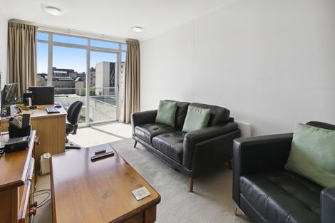 Photo of property in Monvie Apartments, 405/15 Holland Street, Te Aro, Wellington, 6011