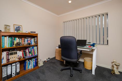 Photo of property in 250a Te Atatu Road, Te Atatu South, Auckland, 0610