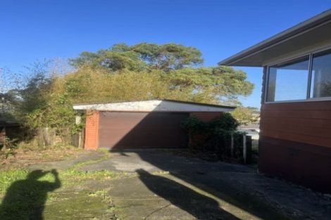Photo of property in 26 Waimumu Road, Massey, Auckland, 0614