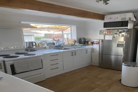 Photo of property in 8a Tarawera Road, Johnsonville, Wellington, 6037