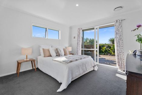 Photo of property in 9 Livery Lane, Taupaki, Henderson, 0782