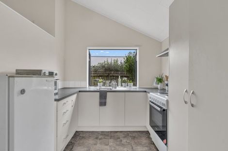 Photo of property in 16 Tamure Place, Ruakaka, 0116