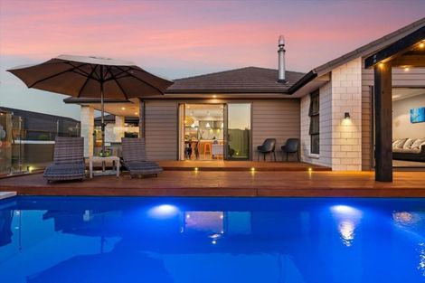 Photo of property in 6 Donelle Place, Te Puke, 3119