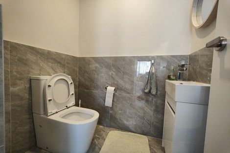 Photo of property in 27 Horsefields Drive, Flat Bush, Auckland, 2019