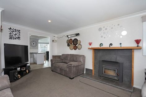 Photo of property in 26 Kuku Street, Tangimoana, 4822