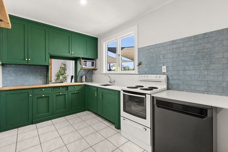 Photo of property in 116a Stortford Street, Saint Leonards, Hastings, 4120