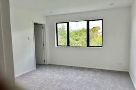 Photo of property in 7 Liban Place, Massey, Auckland, 0614