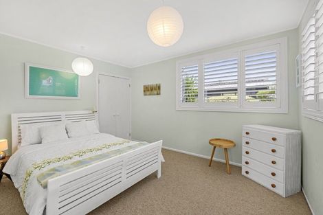 Photo of property in 24 Uenuku Avenue, Raglan, 3225