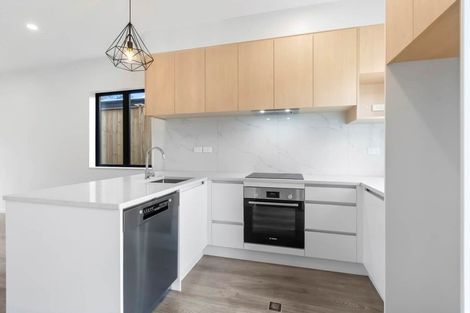 Photo of property in 15/12 Arney Road, Ranui, Auckland, 0612