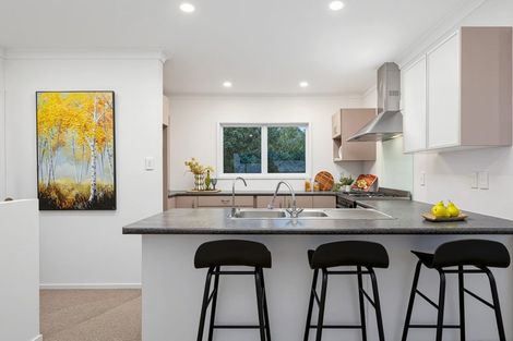 Photo of property in 281 Sturges Road, Henderson Valley, Auckland, 0612