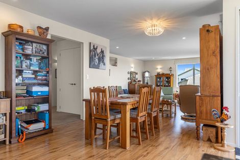 Photo of property in 26a Western Road, Bellevue, Tauranga, 3110