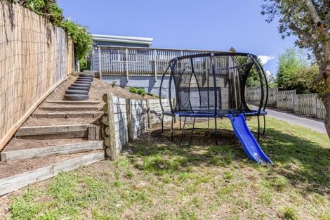 Photo of property in 33 Margaret Road, Raumati Beach, Paraparaumu, 5032