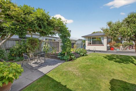 Photo of property in 208 Condell Avenue, Papanui, Christchurch, 8053