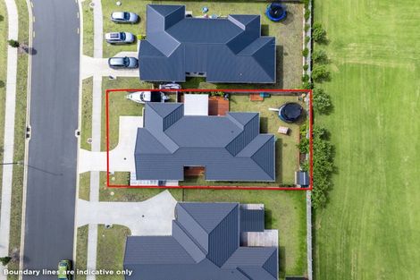 Photo of property in 67 Kaurinui Crescent, One Tree Point, 0118