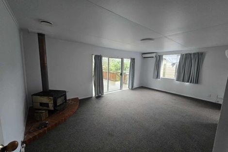 Photo of property in 77 Lord Street, Stokes Valley, Lower Hutt, 5019