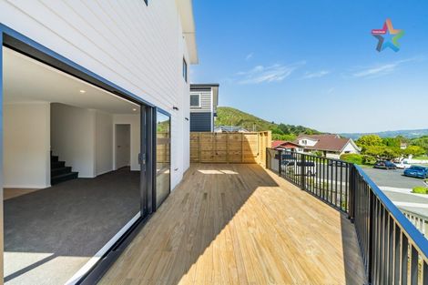 Photo of property in 1/1 Helvetia Grove, Naenae, Lower Hutt, 5011