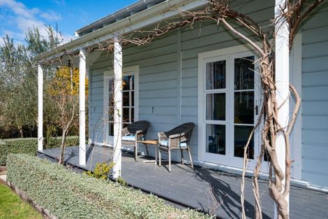 Photo of property in 104 Tollemache Road East, Longlands, Hastings, 4122