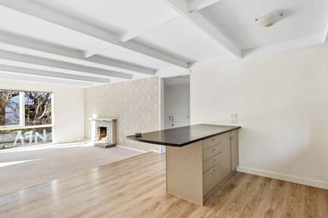 Photo of property in 10 Wyoming Avenue, Murrays Bay, Auckland, 0630