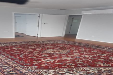 Photo of property in 1/31 Marcel Place, Glenfield, Auckland, 0629