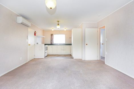 Photo of property in 2/509 Queen Street East, Hastings, 4122