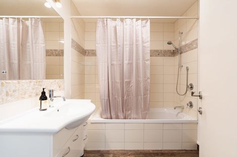 Photo of property in 61b Earls Road, Saint Clair, Dunedin, 9012