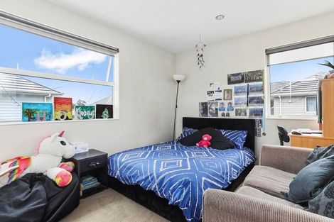 Photo of property in 229 Porchester Road, Takanini, 2112