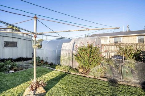 Photo of property in 1 Queen Street, Otautau, 9610