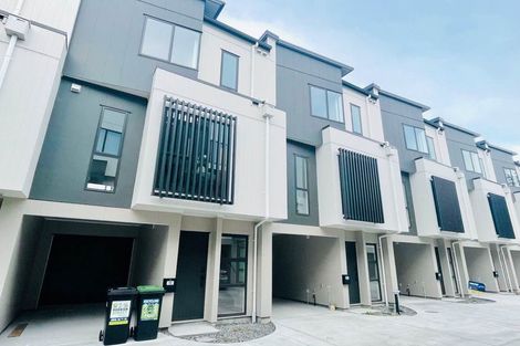 Photo of property in 18 Mina Way, Browns Bay, Auckland, 0630