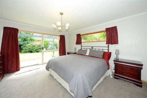 Photo of property in 157 Hawthornden Road, Avonhead, Christchurch, 8042