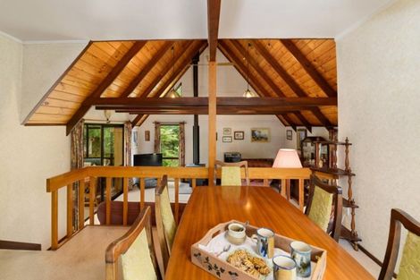 Photo of property in 16 Waitawa Place, Lynmore, Rotorua, 3010