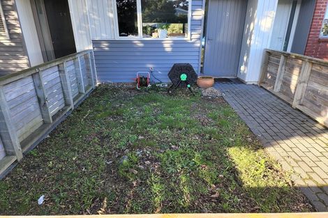 Photo of property in 2 Stone Street, Miramar, Wellington, 6022