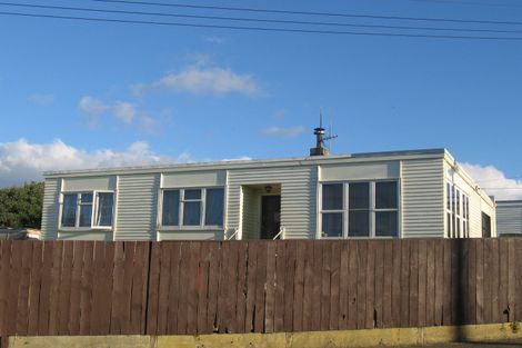 Photo of property in 7 Niger Street, Cannons Creek, Porirua, 5024
