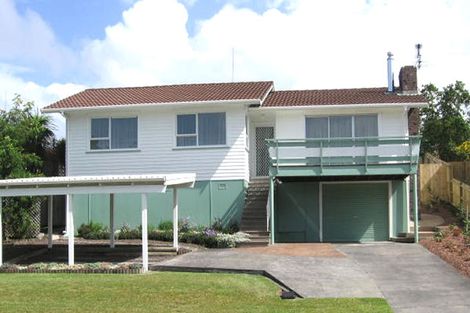 Photo of property in 26 Thornlow Street, Glendene, Auckland, 0602