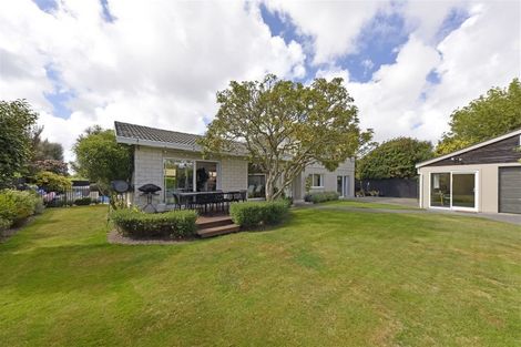 Photo of property in 7a Juniper Place, Burnside, Christchurch, 8053