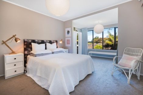 Photo of property in 23 Maranui Avenue, Point Chevalier, Auckland, 1022