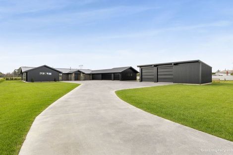 Photo of property in 32a Aranui Road, Kairanga, 4475