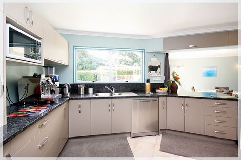 Photo of property in 1071 Queen Street East, Levin, 5510