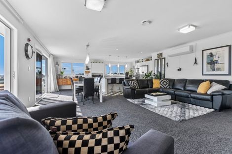 Photo of property in 48 Browne Street, Waitara, 4320