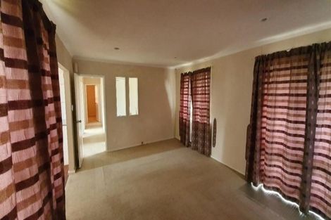 Photo of property in 2 Price Crescent, Mount Wellington, Auckland, 1060